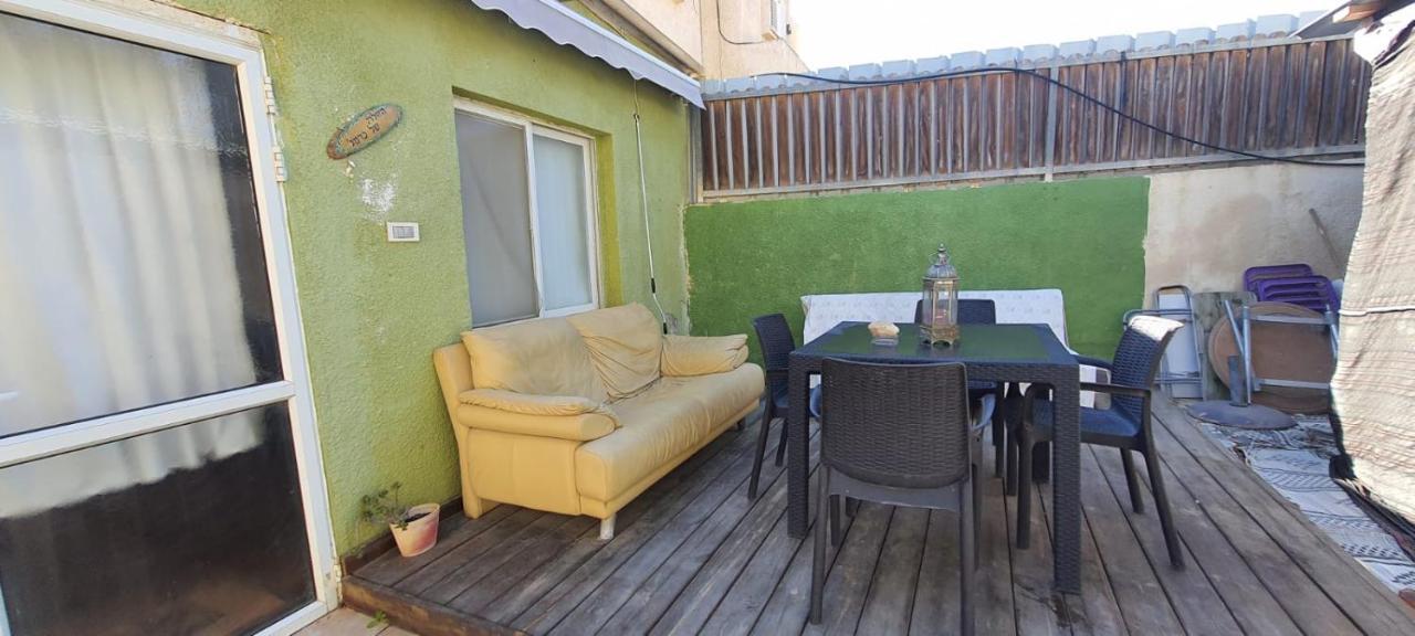 Desert Bird Guest House Arad Extérieur photo